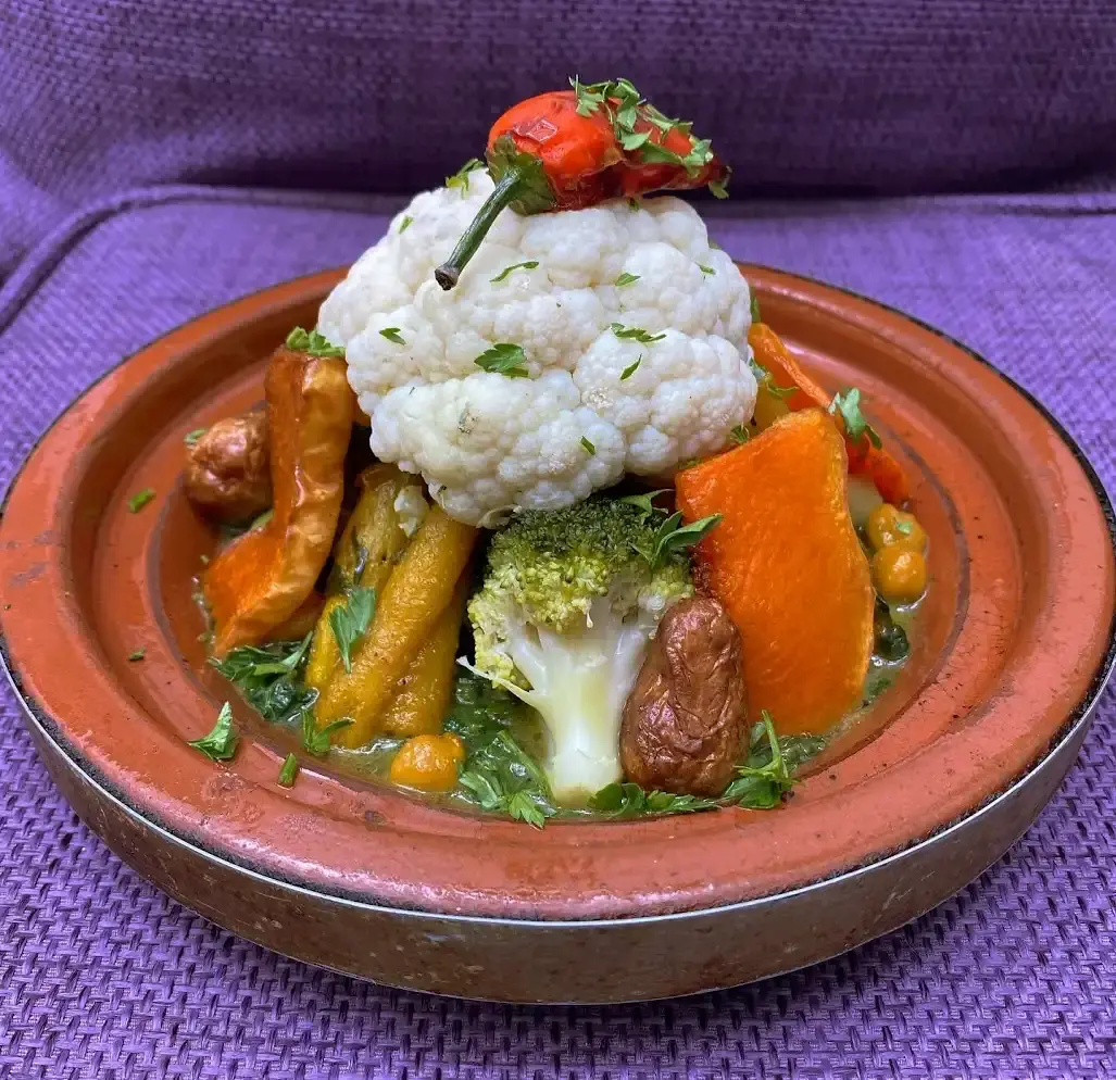 Un plat servi à la table du Riad Houdou.